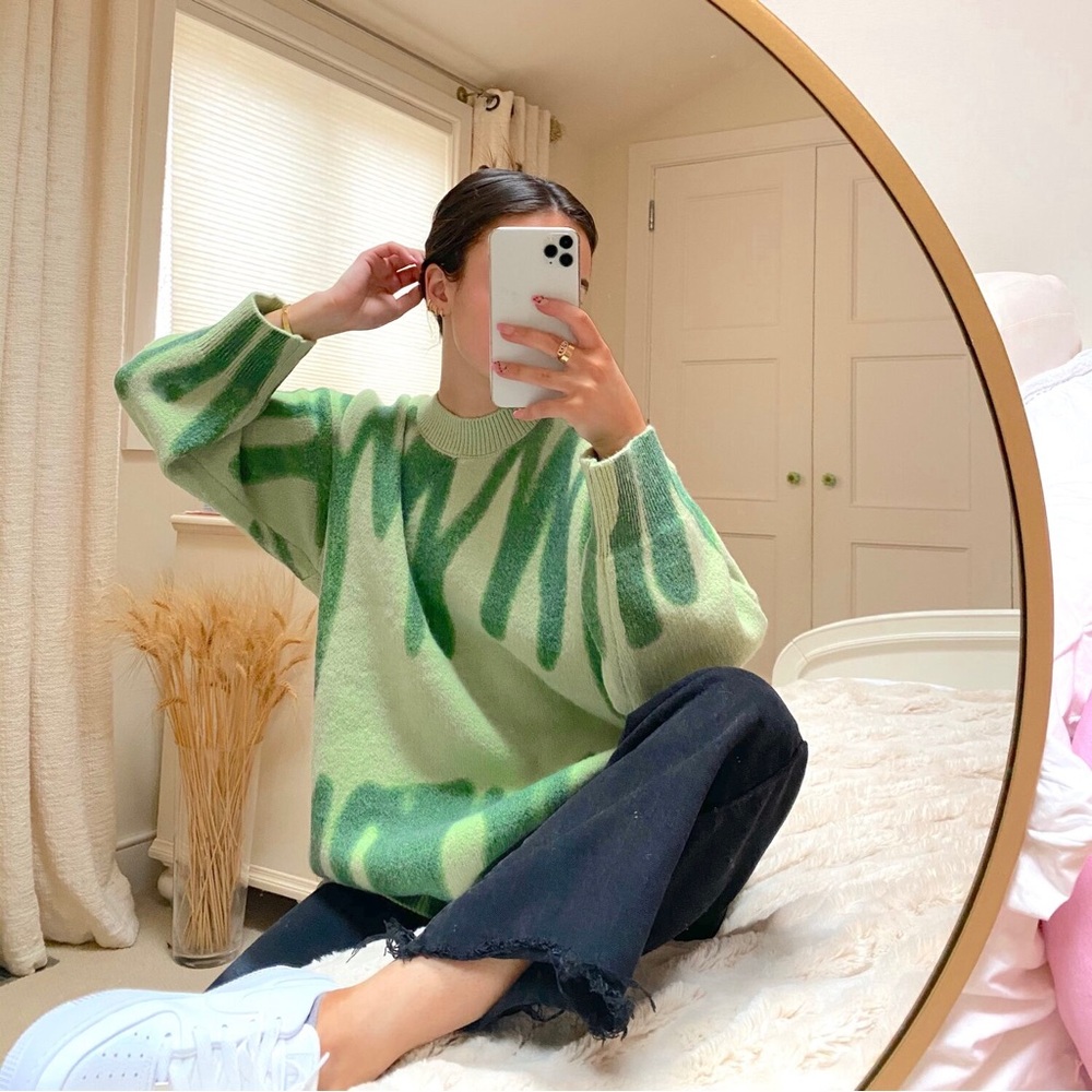 Oversized Green Sweater!💚